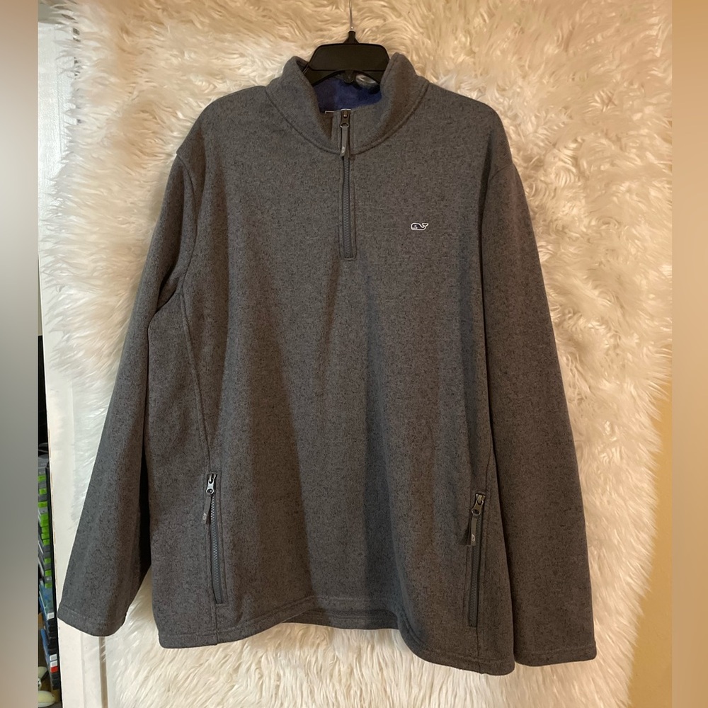 Vineyard Vines Men’s Long Sleeve 1/4 Zip Grey Pullover.
Size XXL